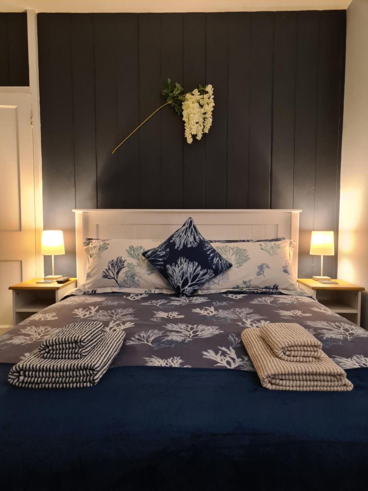 The Hideaway - Luxury Townhouse Villa Wareham Kültér fotó